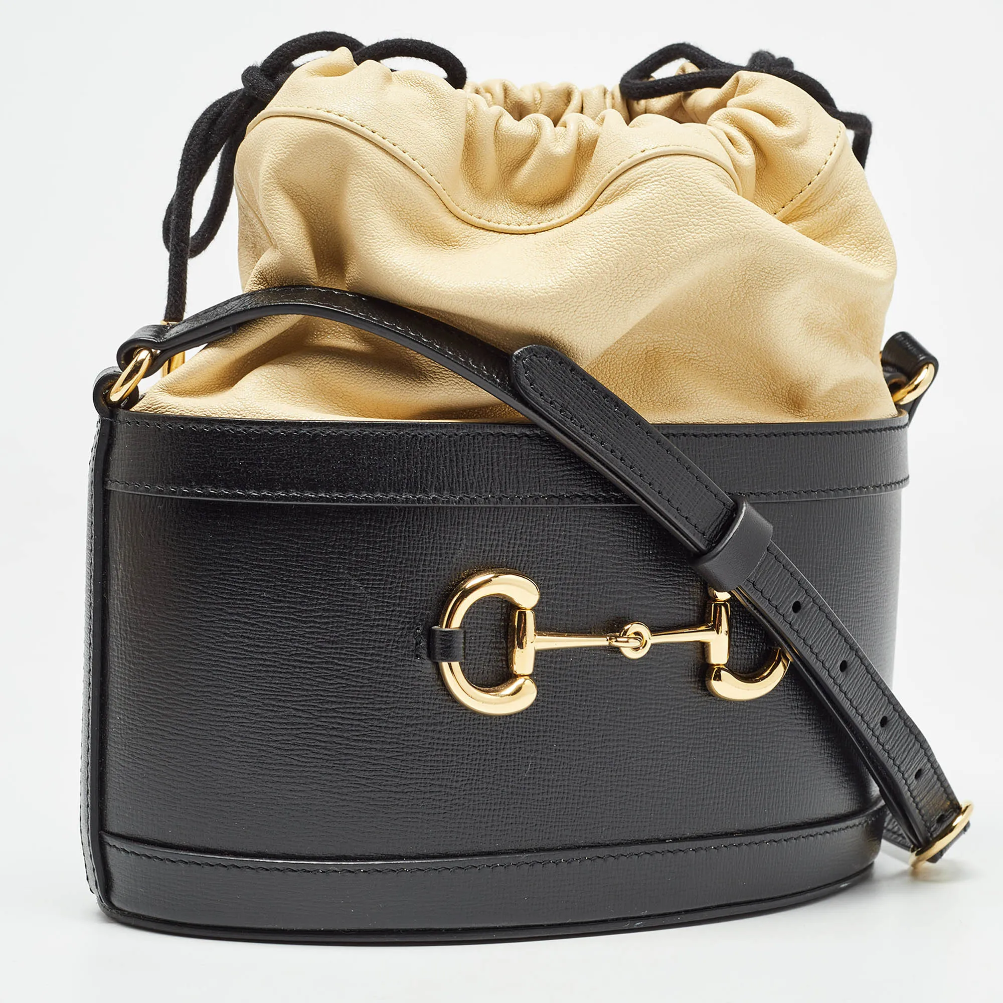 Gucci /cream Leather Horsebit 1955 Bucket Bag